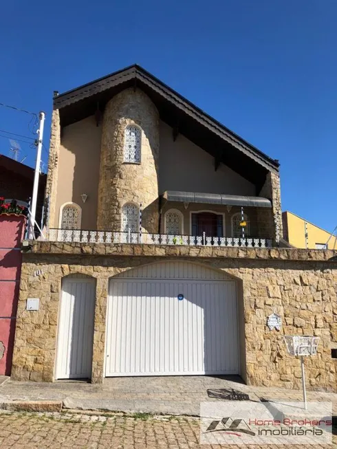 Foto 1 de Casa com 3 Quartos à venda, 260m² em Vila M Genoveva, Jundiaí