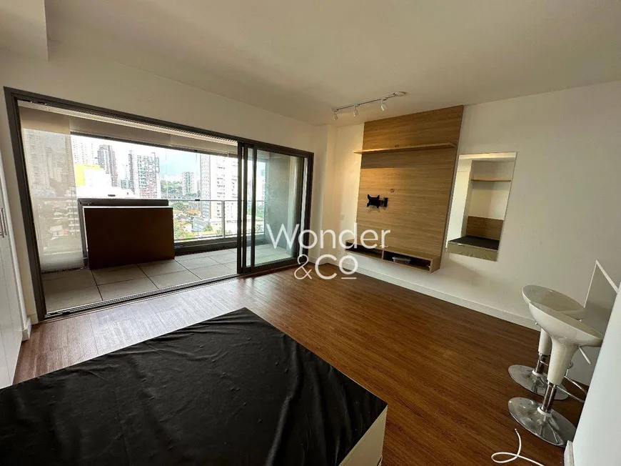 Foto 1 de Apartamento com 1 Quarto para alugar, 40m² em Brooklin, São Paulo