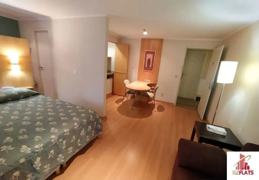 Foto 1 de Flat com 1 Quarto para alugar, 35m² em Moema, São Paulo