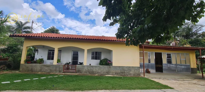 Foto 1 de Fazenda/Sítio com 2 Quartos à venda, 220m² em São Roque, São Roque