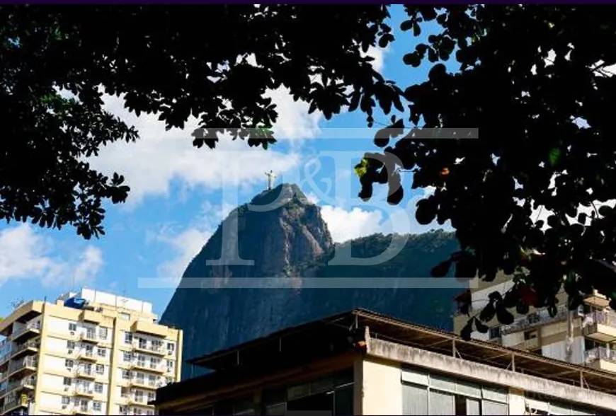 Foto 1 de Imóvel Comercial com 3 Quartos para alugar, 320m² em Humaitá, Rio de Janeiro