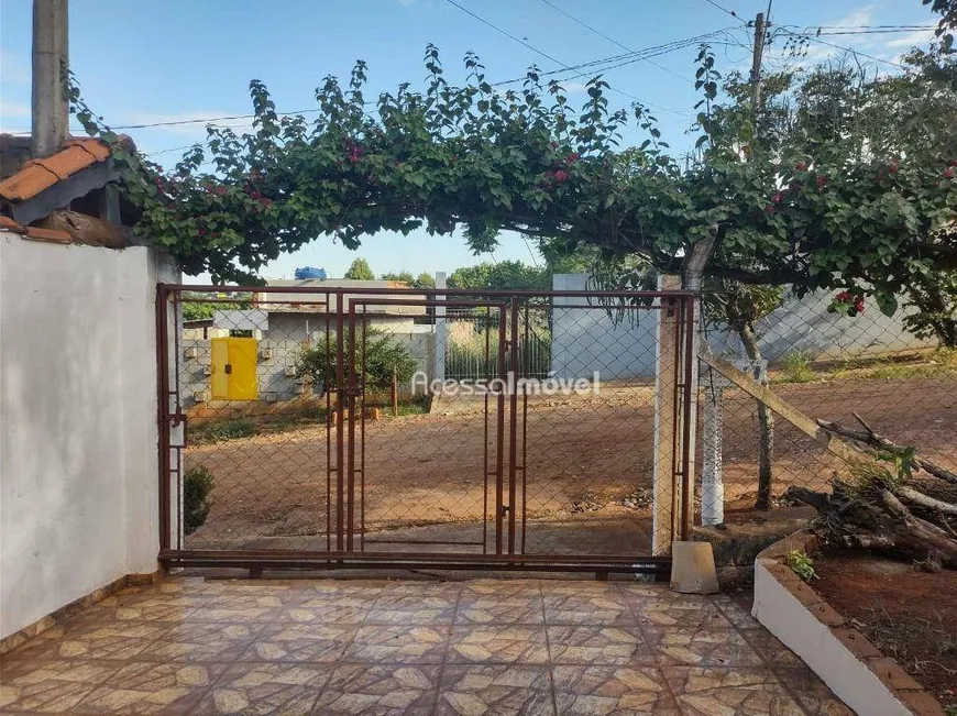 Foto 1 de Fazenda/Sítio com 2 Quartos à venda, 165m² em Tropicalia Park, Boituva