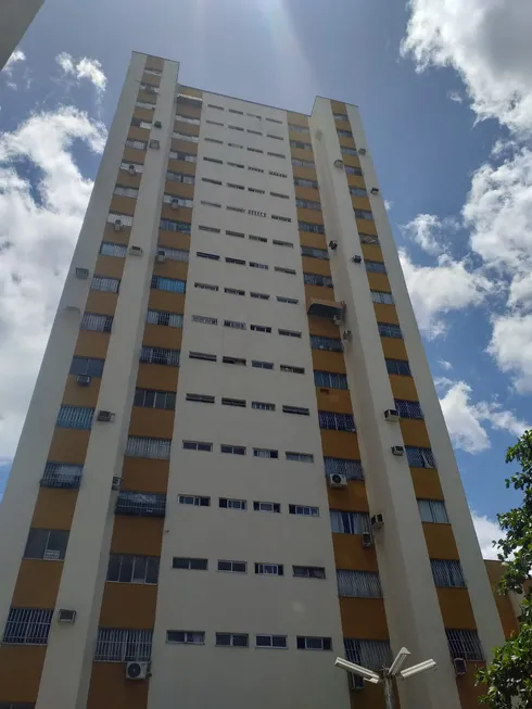 Foto 1 de Apartamento com 2 Quartos para alugar, 60m² em Mutondo, São Gonçalo