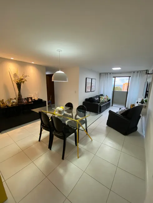 Foto 1 de Apartamento com 3 Quartos à venda, 85m² em Jatiúca, Maceió