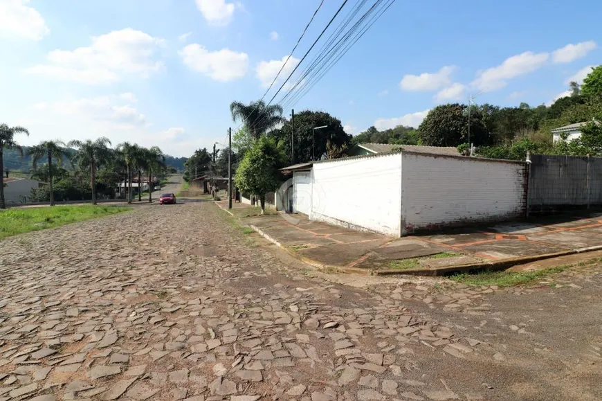 Foto 1 de Lote/Terreno à venda, 445m² em Uniao, Estância Velha