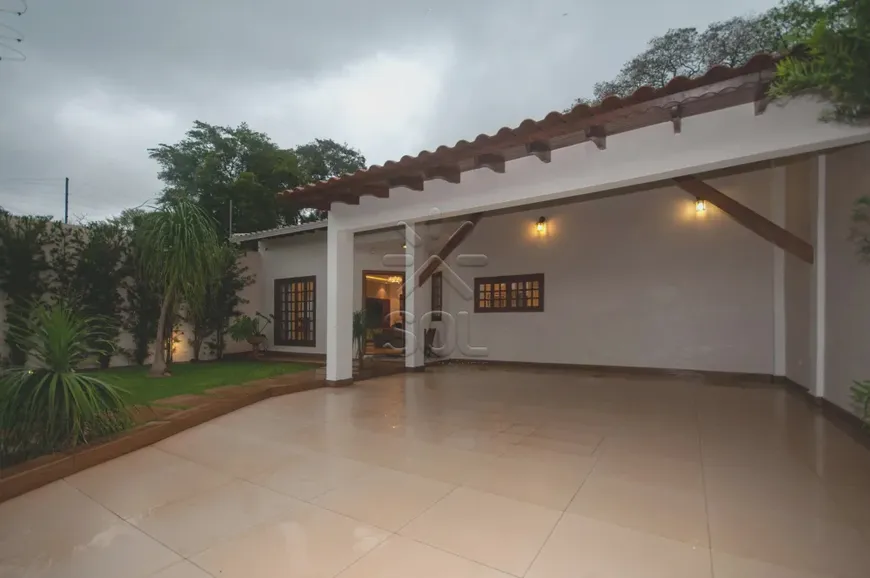 Foto 1 de Casa com 2 Quartos à venda, 216m² em Jardim Dom Pedro I, Foz do Iguaçu