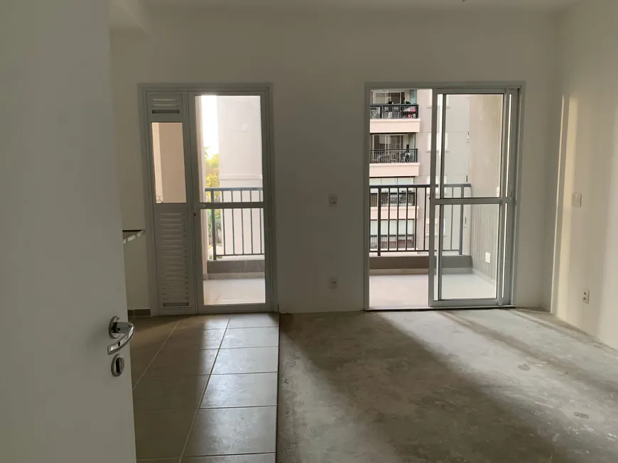 Foto 1 de Apartamento com 2 Quartos à venda, 54m² em Green Valley Alphaville, Barueri