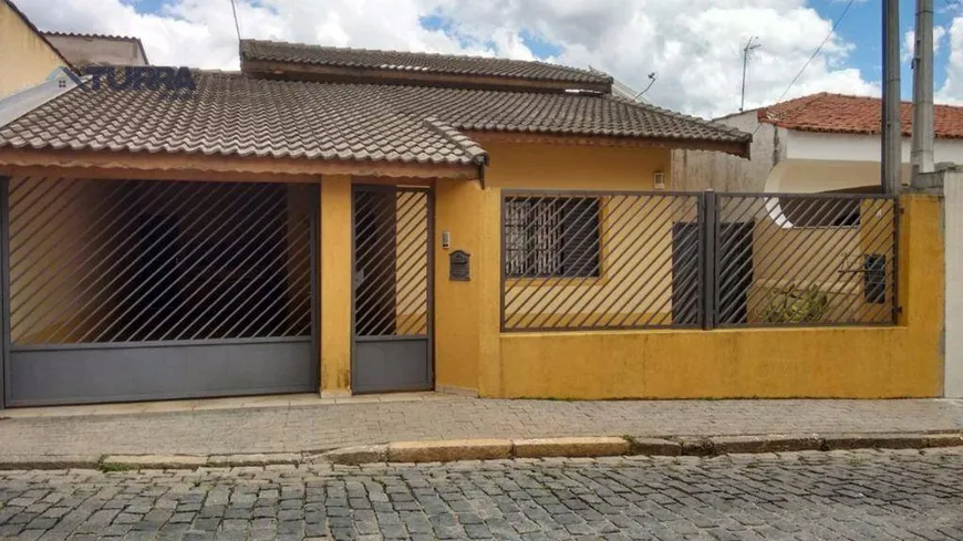 Foto 1 de Casa com 3 Quartos à venda, 256m² em Centro, Atibaia