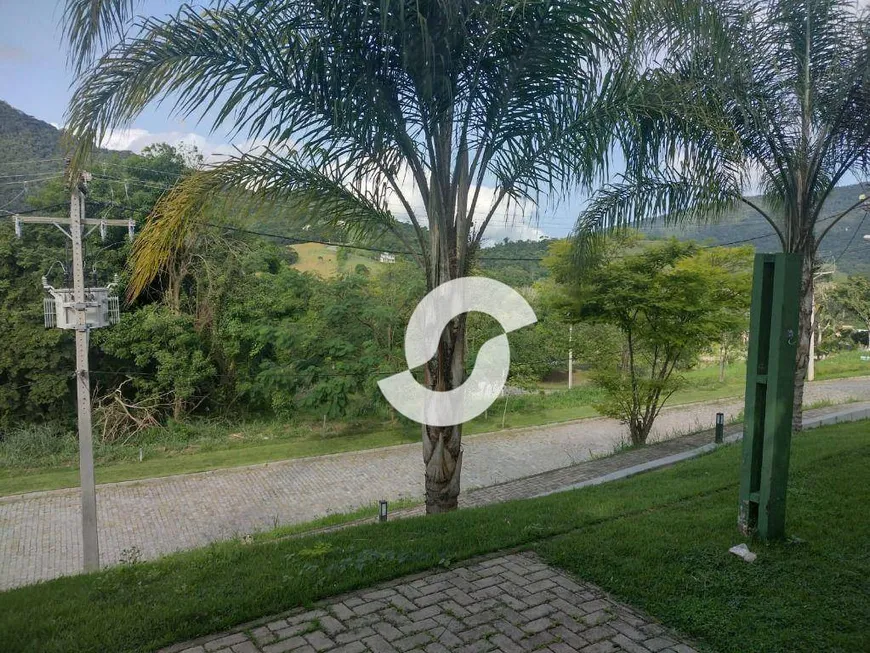 Foto 1 de Lote/Terreno à venda, 392m² em Ubatiba, Maricá