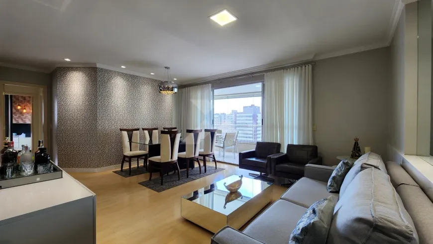 Foto 1 de Apartamento com 4 Quartos à venda, 122m² em Gleba Palhano, Londrina