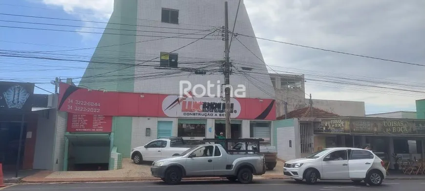 Foto 1 de Sala Comercial para alugar, 25m² em Tibery, Uberlândia