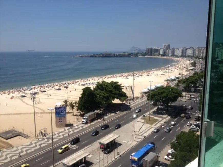 Foto 1 de Apartamento com 5 Quartos para venda ou aluguel, 300m² em Copacabana, Rio de Janeiro