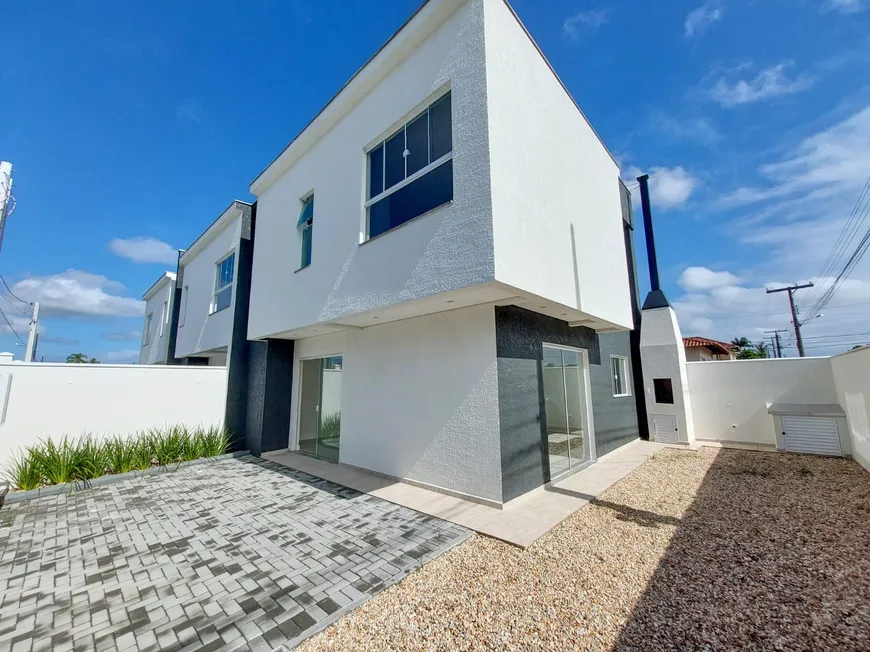 Foto 1 de Casa com 3 Quartos à venda, 127m² em Ubatuba, São Francisco do Sul