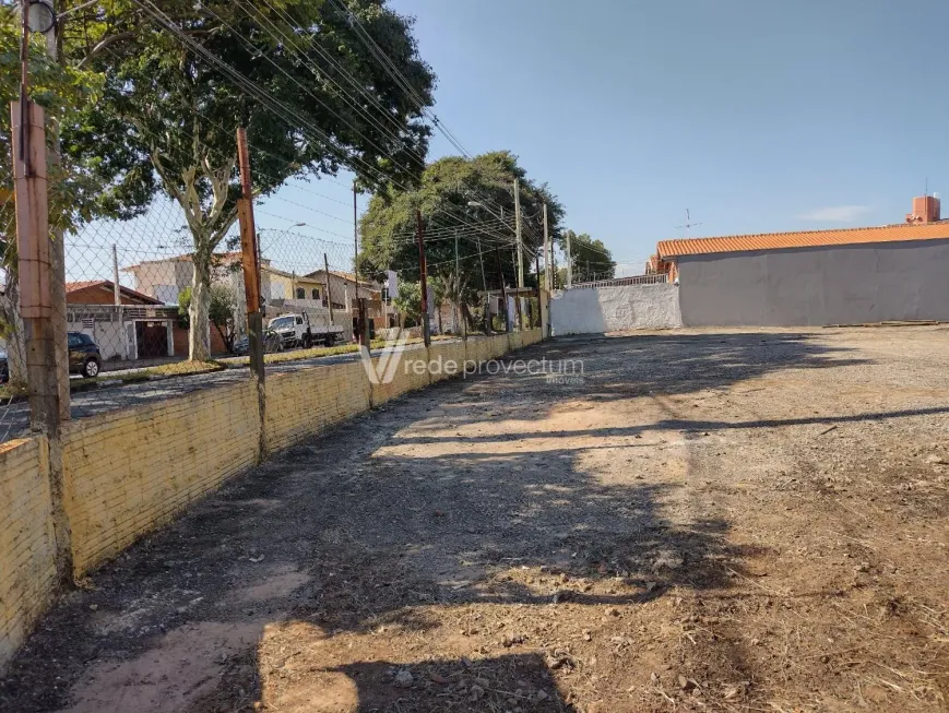 Foto 1 de Lote/Terreno à venda, 3400m² em Jardim dos Oliveiras, Campinas