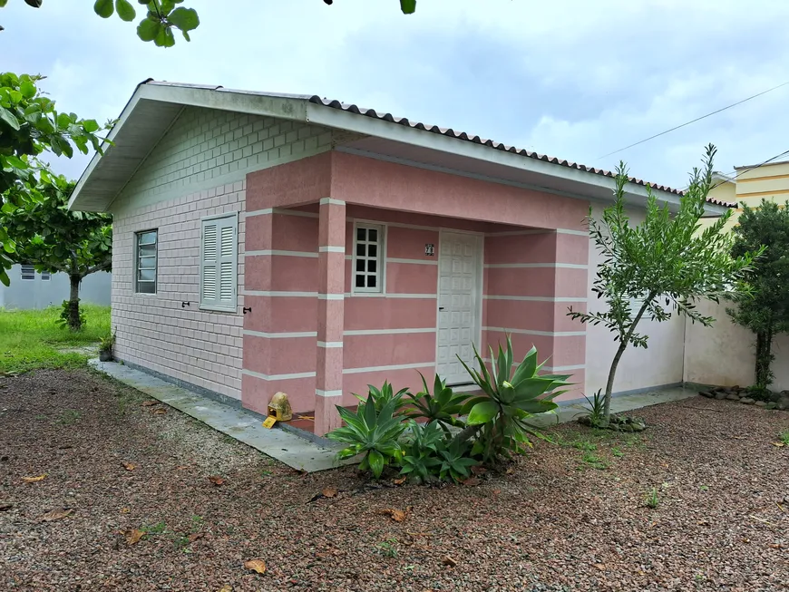 Foto 1 de Casa com 2 Quartos à venda, 50m² em Jardim Ultramar, Balneário Gaivota