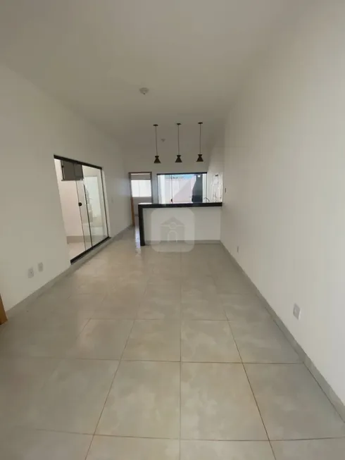 Foto 1 de Casa com 2 Quartos à venda, 60m² em Gávea Sul, Uberlândia