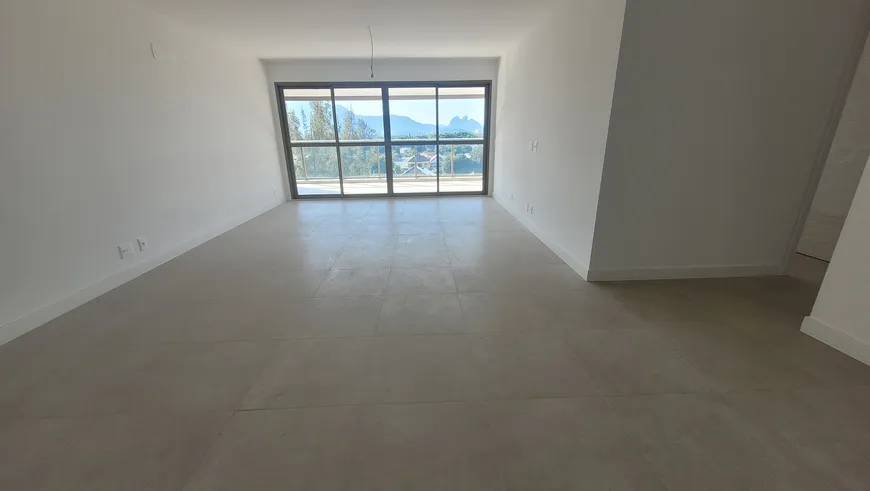 Foto 1 de Apartamento com 4 Quartos à venda, 156m² em Barra da Tijuca, Rio de Janeiro