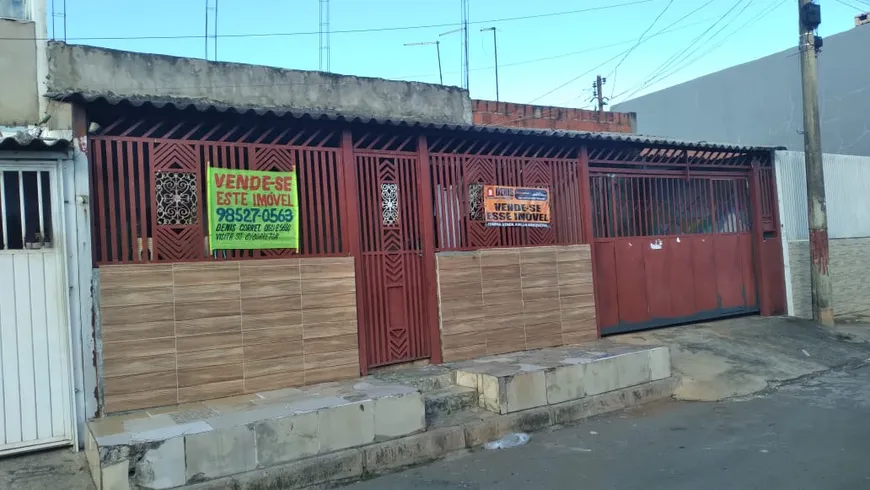 Foto 1 de Casa com 4 Quartos à venda, 120m² em Recanto das Emas, Brasília