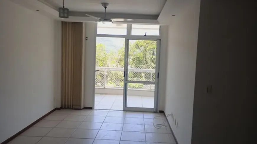 Foto 1 de Apartamento com 3 Quartos à venda, 120m² em Piratininga, Niterói