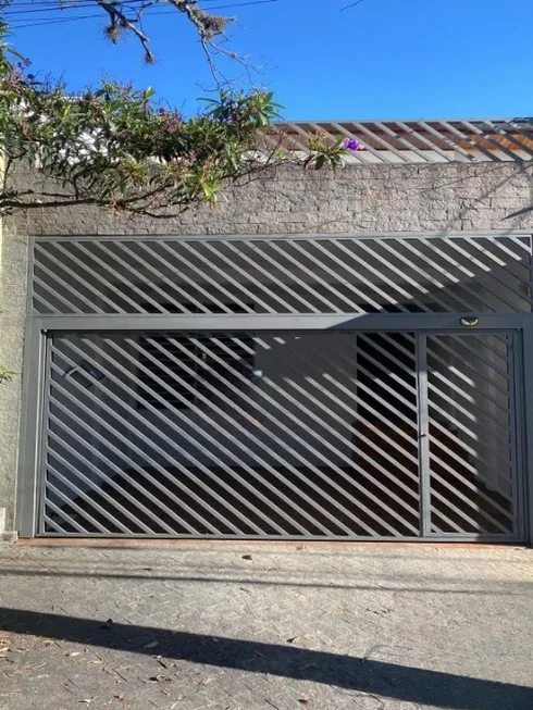 Foto 1 de Sobrado com 3 Quartos à venda, 178m² em Umuarama, Osasco