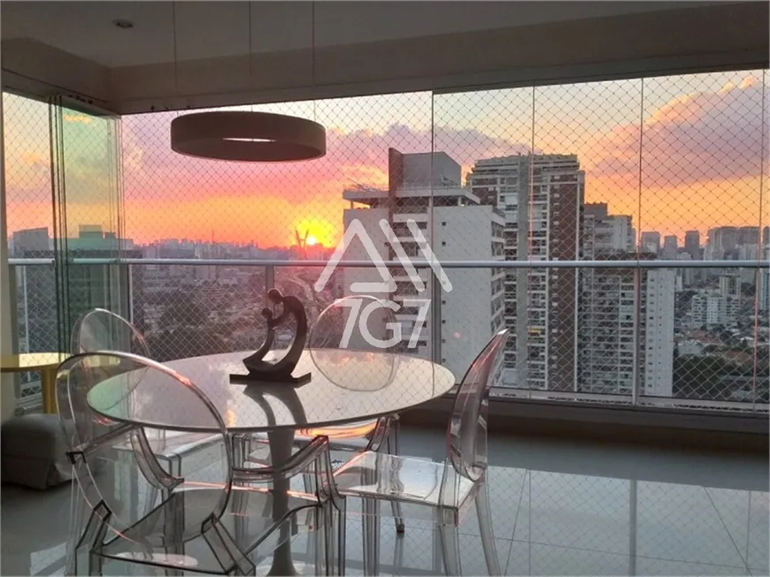 Foto 1 de Apartamento com 3 Quartos à venda, 138m² em Brooklin, São Paulo