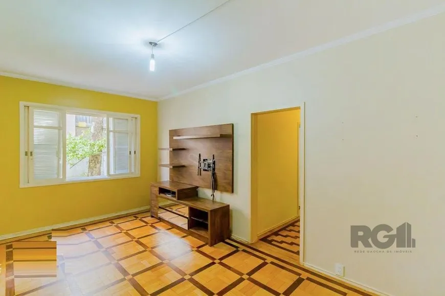 Foto 1 de Apartamento com 3 Quartos à venda, 85m² em Independência, Porto Alegre