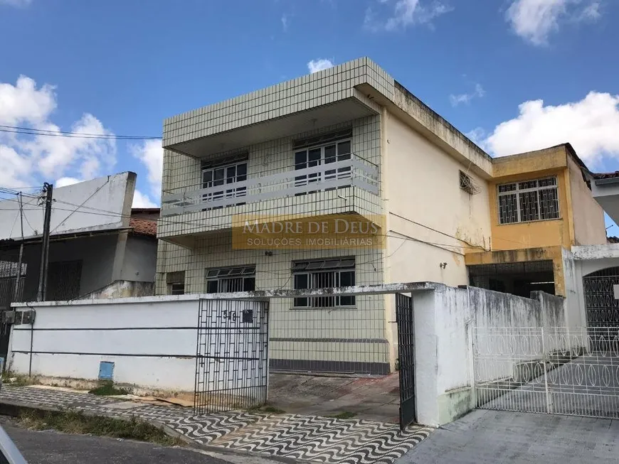 Foto 1 de Casa com 8 Quartos à venda, 180m² em José Bonifácio, Fortaleza