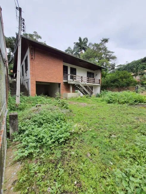 Foto 1 de Casa com 3 Quartos à venda, 870m² em Ponta Aguda, Blumenau