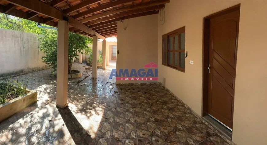 Foto 1 de Casa com 3 Quartos à venda, 107m² em Jardim do Vale, Jacareí