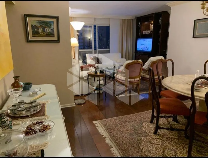 Foto 1 de Apartamento com 3 Quartos para alugar, 126m² em Indianópolis, São Paulo
