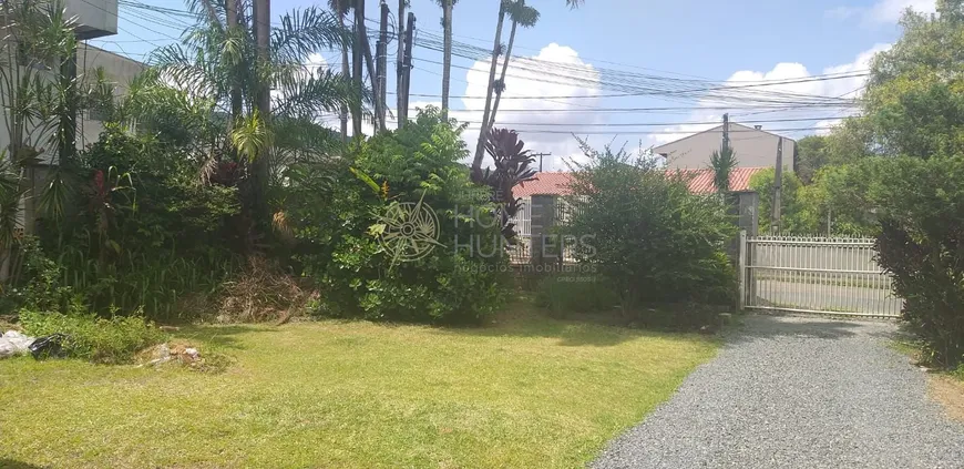 Foto 1 de Lote/Terreno à venda, 650m² em Iririú, Joinville