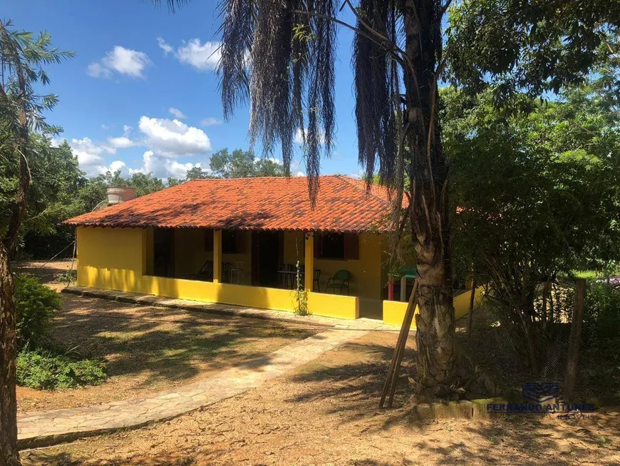 Foto 1 de Casa com 4 Quartos à venda, 11500m² em Centro, Jequitibá