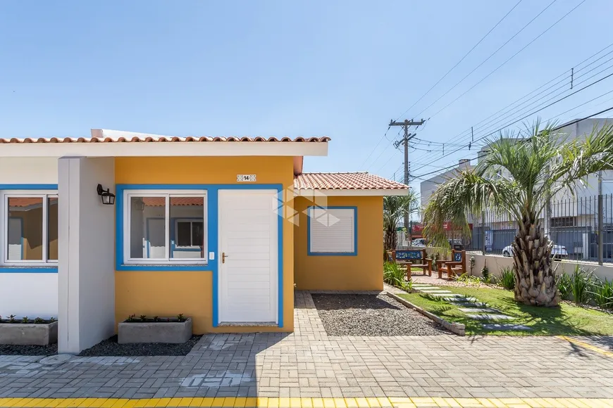 Foto 1 de Casa de Condomínio com 2 Quartos à venda, 74m² em Estância Velha, Canoas