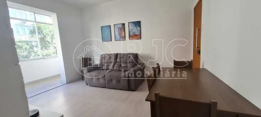 Foto 1 de Apartamento com 3 Quartos à venda, 120m² em Copacabana, Rio de Janeiro