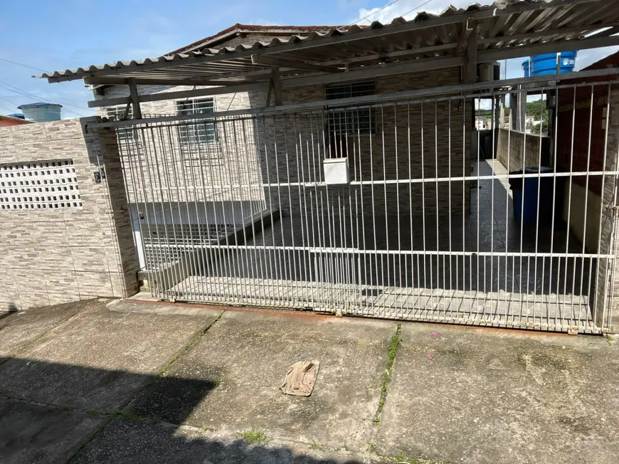 Foto 1 de Casa com 2 Quartos para alugar, 55m² em Vila Torres Galvao, Paulista