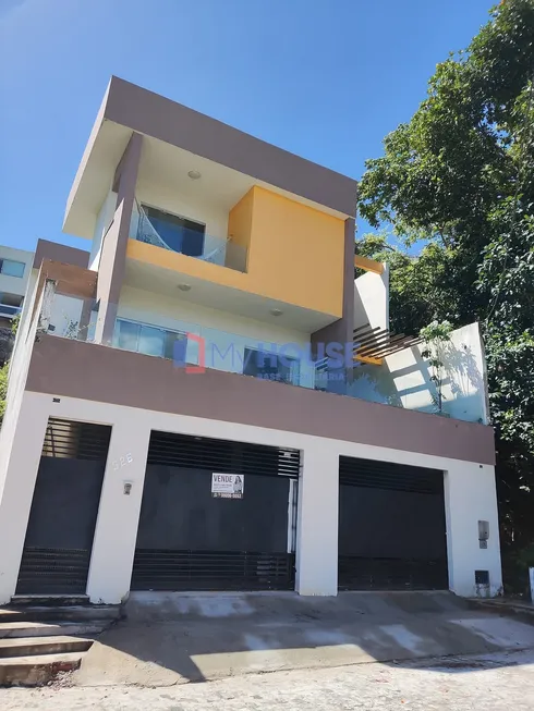 Foto 1 de Sobrado com 3 Quartos à venda, 437m² em Boa Vista, Ilhéus