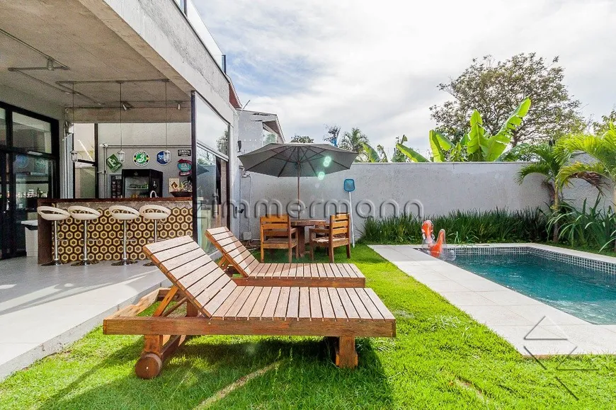 Foto 1 de Casa com 3 Quartos à venda, 320m² em Alto da Lapa, São Paulo