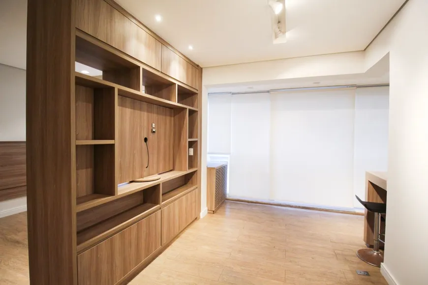 Foto 1 de Apartamento com 1 Quarto para venda ou aluguel, 43m² em Vila Olímpia, São Paulo