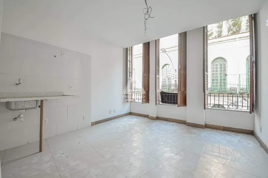 Foto 1 de Apartamento com 1 Quarto à venda, 30m² em Centro, Rio de Janeiro