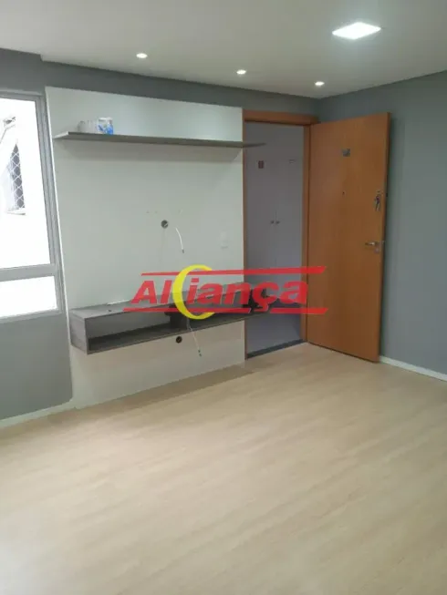 Foto 1 de Apartamento com 2 Quartos à venda, 46m² em Água Chata, Guarulhos