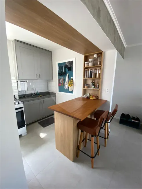 Foto 1 de Apartamento com 2 Quartos à venda, 71m² em Vila Olímpia, São Paulo