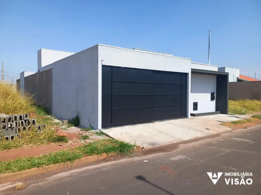 Foto 1 de Casa com 3 Quartos à venda, 170m² em Parque das Laranjeiras II, Uberaba