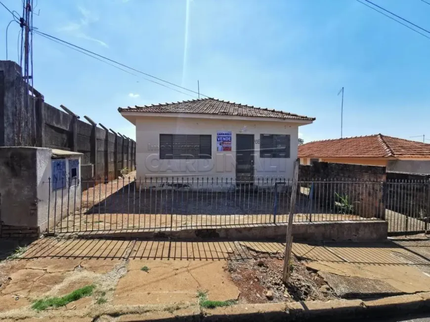 Foto 1 de Casa com 2 Quartos à venda, 95m² em Jardim Santa Lúcia, Araraquara