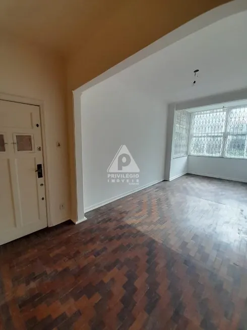 Foto 1 de Apartamento com 3 Quartos à venda, 121m² em Cosme Velho, Rio de Janeiro