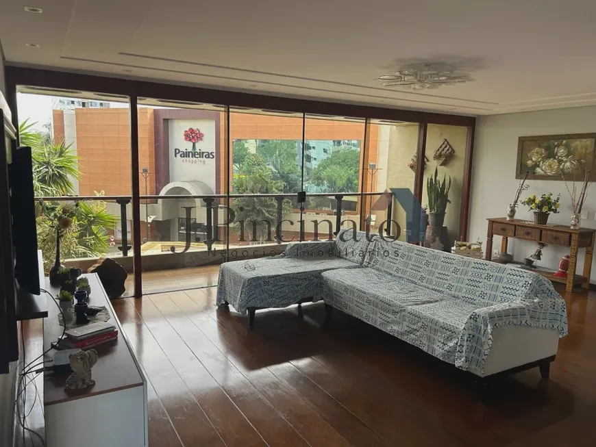 Foto 1 de Apartamento com 4 Quartos à venda, 276m² em VILA VIRGINIA, Jundiaí