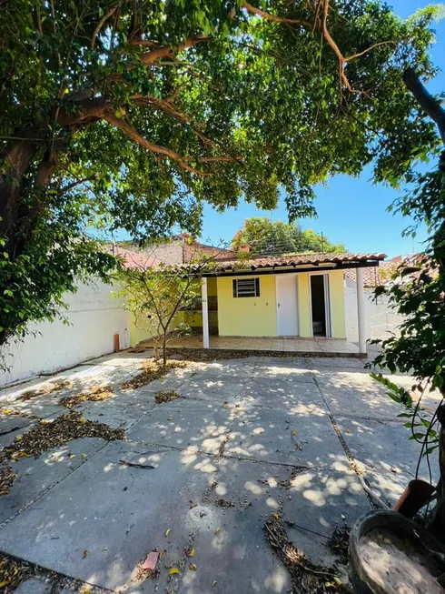 Foto 1 de Casa com 4 Quartos à venda, 150m² em Aeroporto, Teresina