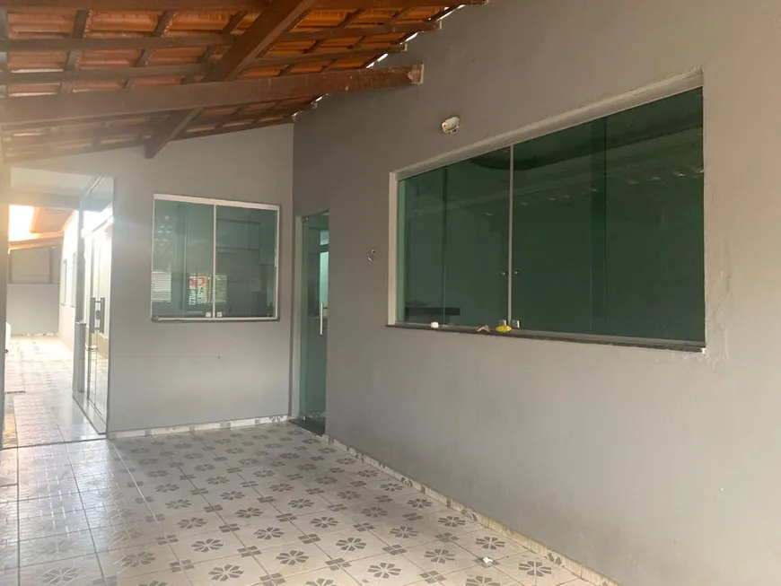 Foto 1 de Casa com 3 Quartos à venda, 90m² em Lúcio de Abreu, Contagem