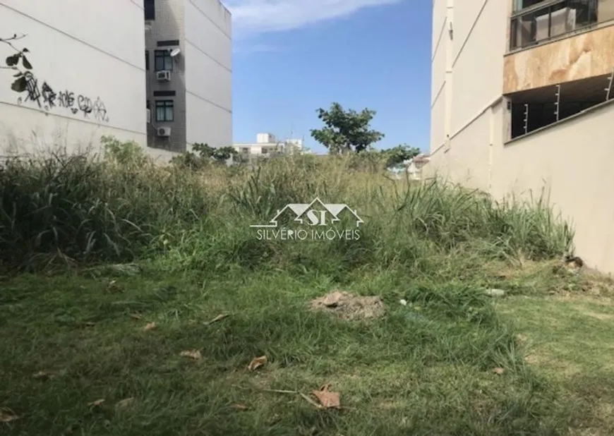 Foto 1 de Lote/Terreno à venda, 640m² em Recreio Dos Bandeirantes, Rio de Janeiro