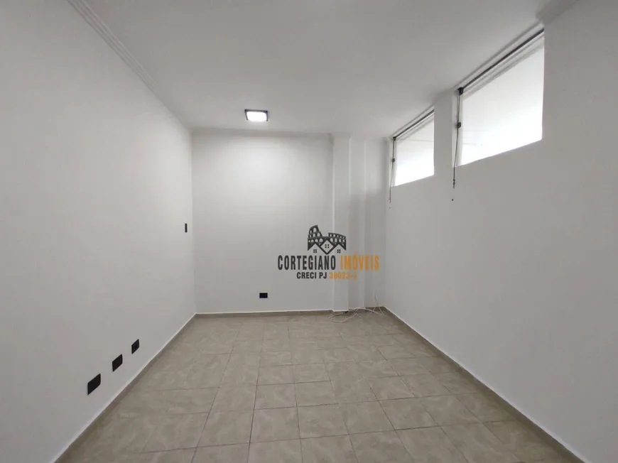 Foto 1 de Apartamento com 2 Quartos para alugar, 55m² em Gonzaga, Santos