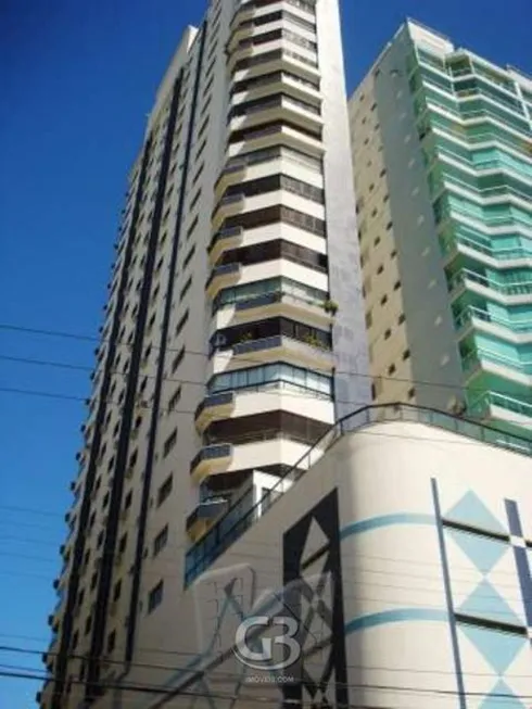 Foto 1 de Apartamento com 3 Quartos à venda, 141m² em Centro, Balneário Camboriú